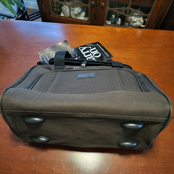 Chaps Carry On Travel Gym Duffel Satchel Bag - Picture 9 of 9